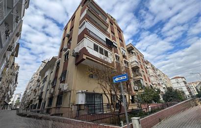 Karşıyaka Tersane'de Merkezi Konumda 2+1 Satılık Daire