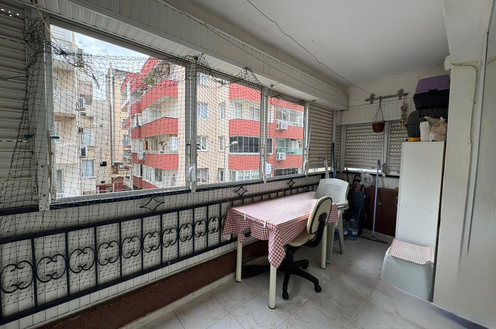 Karşıyaka Tersane'de Merkezi Konumda 2+1 Satılık Daire