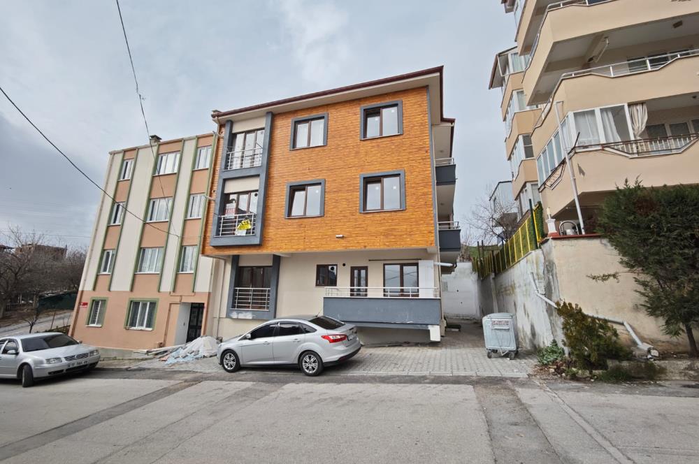 CENTURY 21 BAL'DAN  DİNKÇİLER MAHALLESİNDE   SATILIK  EŞYALI 1+1 DAİRE