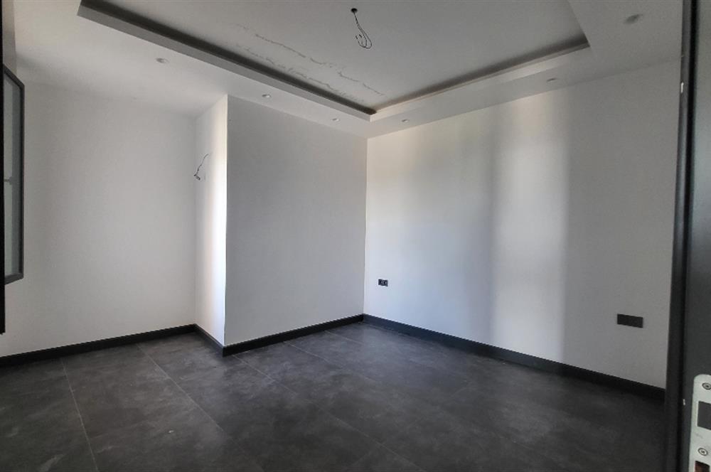 Panoramik Deniz Manzaralı Özel Havuzlu Satılık Lüks Villa