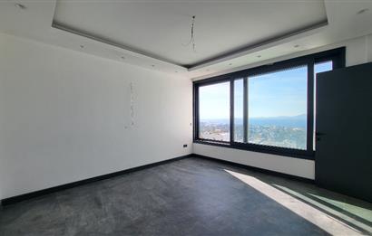 Panoramik Deniz Manzaralı Özel Havuzlu Satılık Lüks Villa