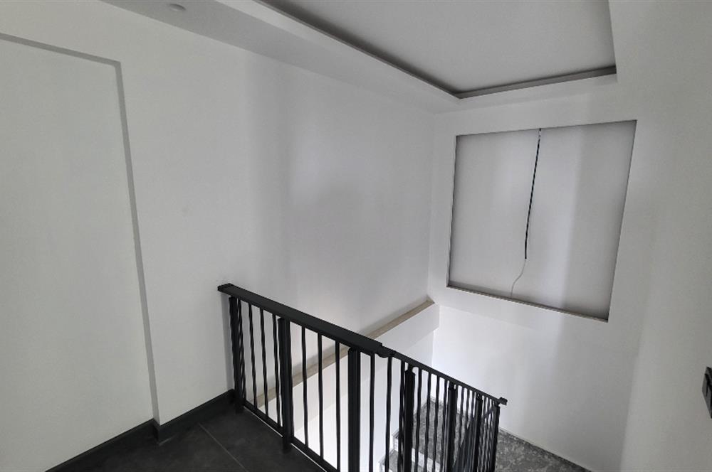 Panoramik Deniz Manzaralı Özel Havuzlu Satılık Lüks Villa