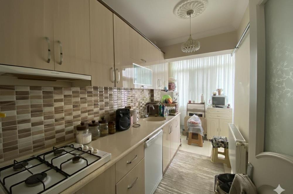 C 21 Bal’dan Ali Hikmet Paşa Mahallesinde 2+1 Satılık Daire