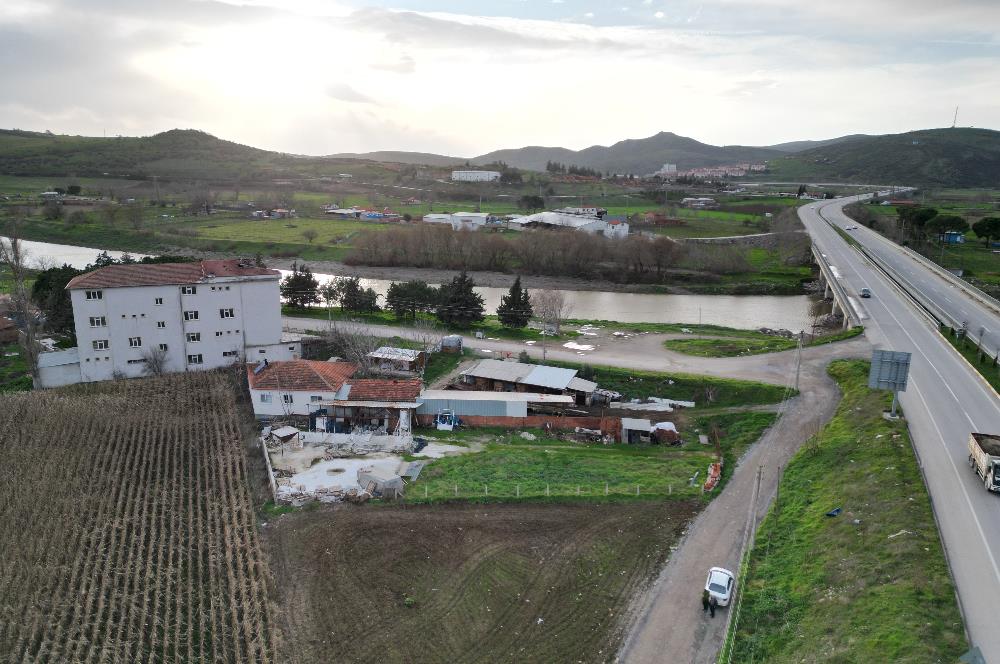 KEPSUT CAMİATİK MAH. SATILIK İŞLETME VE TARLASI  