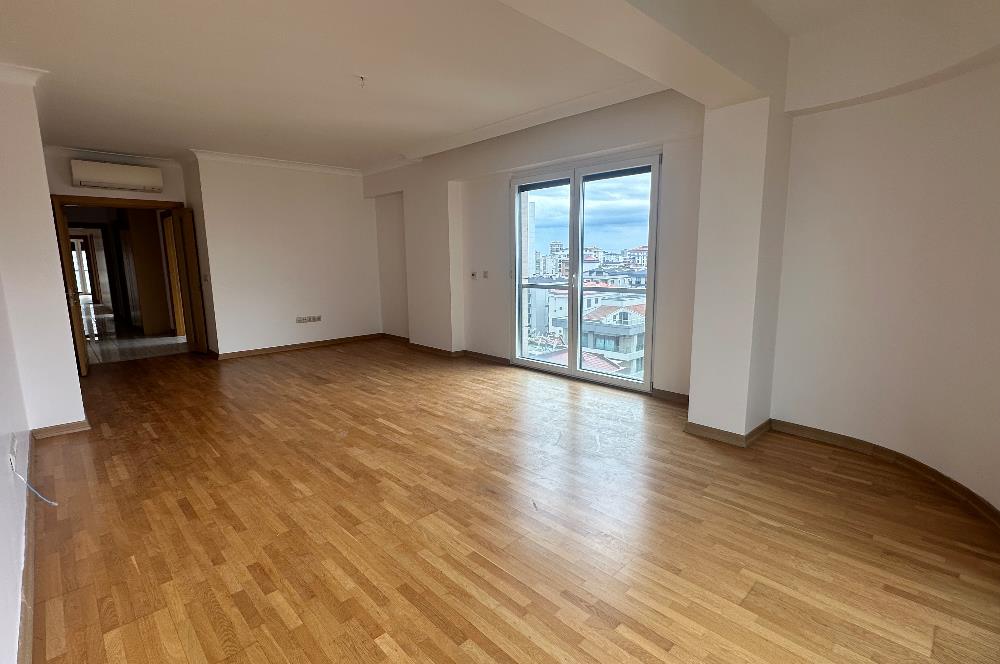 ERENKÖY TAŞMEKTEP SK | 3,5+1 | 105 m² | 7/24 GÜVENLİKLİ | BOŞ
