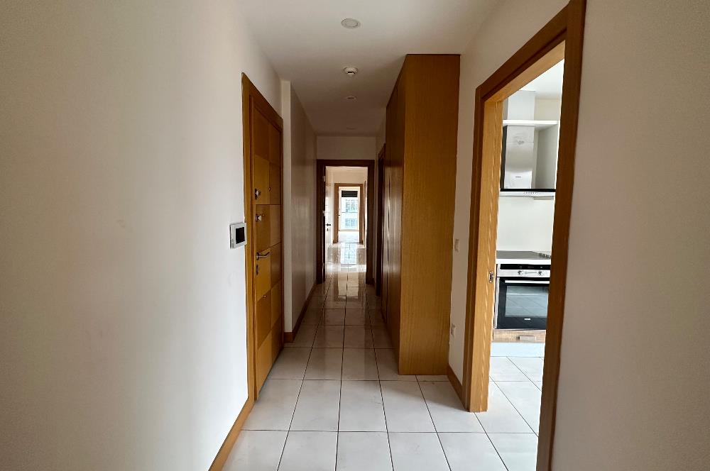 ERENKÖY TAŞMEKTEP SK | 3,5+1 | 105 m² | 7/24 GÜVENLİKLİ | BOŞ