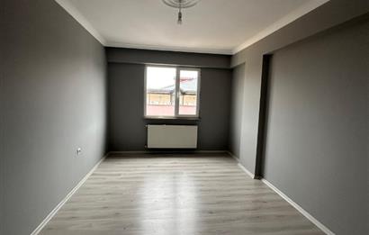 YOMRA MERKEZ KONUMLU SATILIK DAİRE