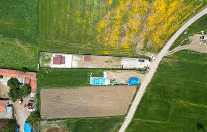 C21 BAL'DAN OVACIK MAH. 1152M2 ARAZİ İÇİNDE 2 KATLI AHŞAP EV