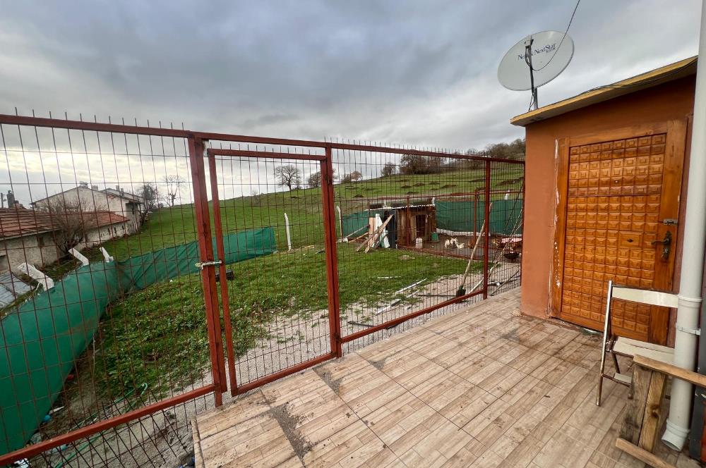 C21 BAL'DAN OVACIK MAH. 1152M2 ARAZİ İÇİNDE 2 KATLI AHŞAP EV