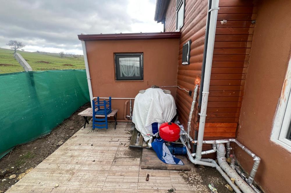 C21 BAL'DAN OVACIK MAH. 1152M2 ARAZİ İÇİNDE 2 KATLI AHŞAP EV