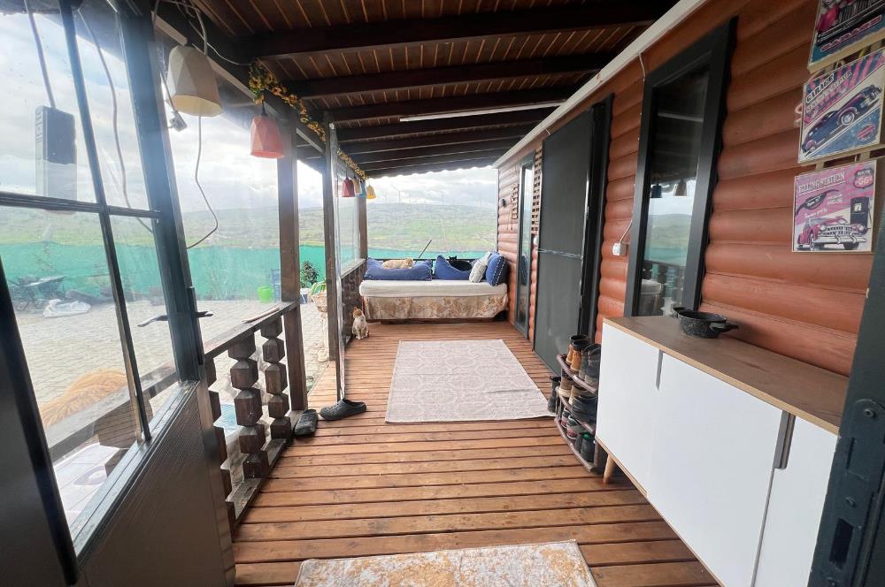 C21 BAL'DAN OVACIK MAH. 1152M2 ARAZİ İÇİNDE 2 KATLI AHŞAP EV