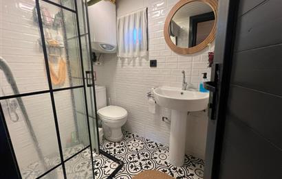 C21 BAL'DAN OVACIK MAH. 1152M2 ARAZİ İÇİNDE 2 KATLI AHŞAP EV