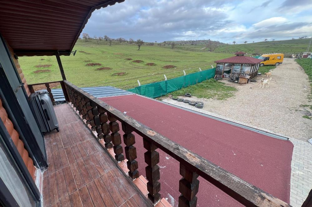 C21 BAL'DAN OVACIK MAH. 1152M2 ARAZİ İÇİNDE 2 KATLI AHŞAP EV