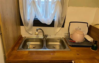 C21 BAL'DAN OVACIK MAH. 1152M2 ARAZİ İÇİNDE 2 KATLI AHŞAP EV