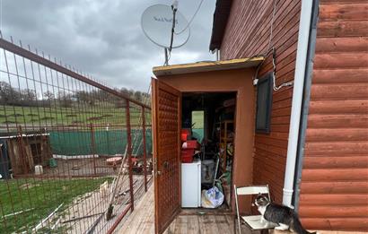 C21 BAL'DAN OVACIK MAH. 1152M2 ARAZİ İÇİNDE 2 KATLI AHŞAP EV