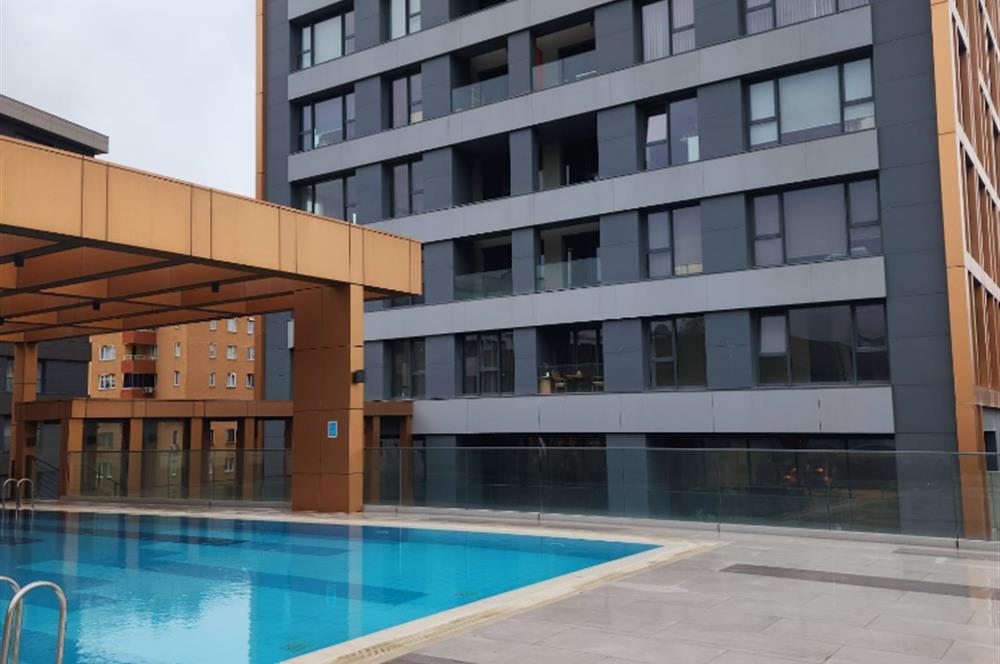 KOZYATAĞI MESA KOZ PLAZA, 24. KATTA SATILIK KAT MÜLKİYETLİ 3+1 OFİS