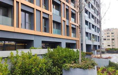 KOZYATAĞI MESA KOZ PLAZA, 24. KATTA SATILIK KAT MÜLKİYETLİ 3+1 OFİS