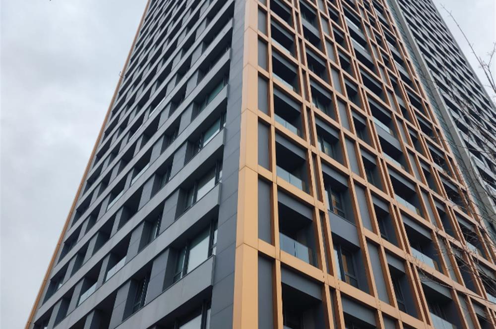 KOZYATAĞI MESA KOZ PLAZA, 24. KATTA SATILIK KAT MÜLKİYETLİ 3+1 OFİS