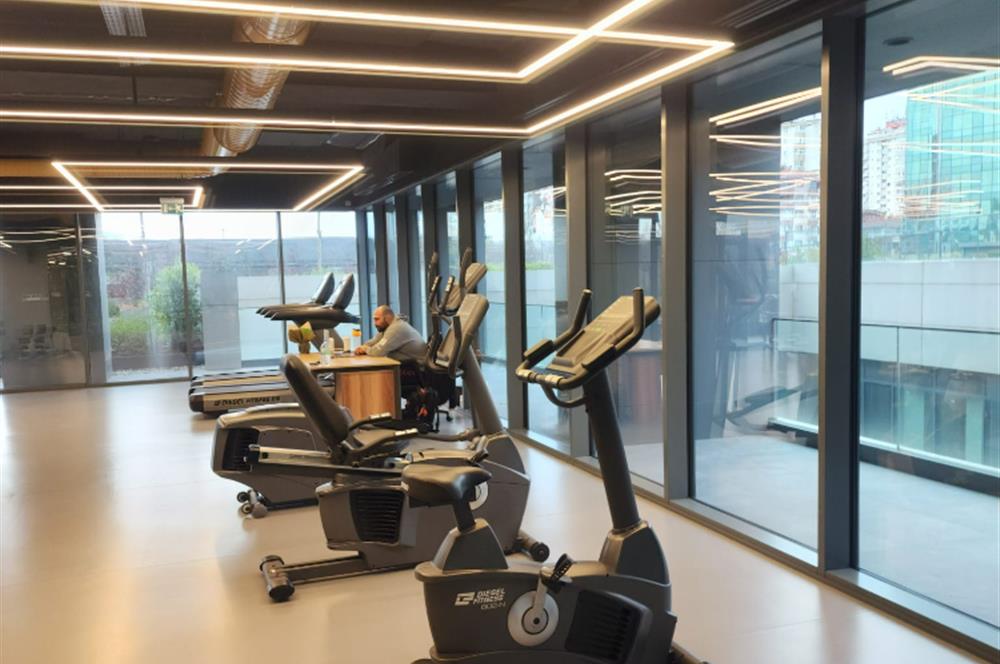 KOZYATAĞI MESA KOZ PLAZA, 24. KATTA SATILIK KAT MÜLKİYETLİ 3+1 OFİS