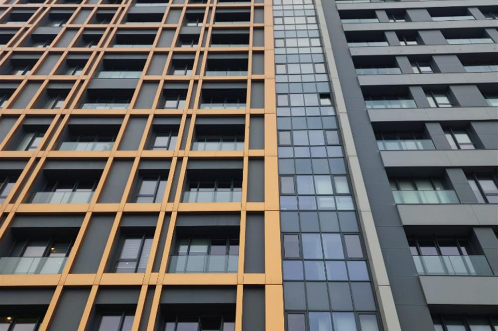 KOZYATAĞI MESA KOZ PLAZA, 24. KATTA SATILIK KAT MÜLKİYETLİ 3+1 OFİS