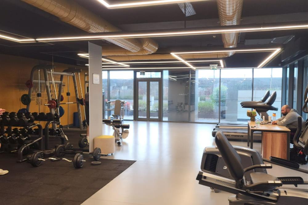 KOZYATAĞI MESA KOZ PLAZA, 24. KATTA SATILIK KAT MÜLKİYETLİ 3+1 OFİS