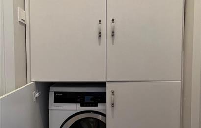 AYNALIÇEŞME CADDE ÜZERİNDE 2+1 EŞYALI KİRALIK DAİRE