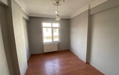 Century21'DEN KARŞIYAKA DA KİRALIK 3+1 DAİRE !