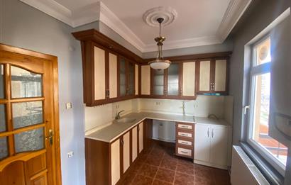 Century21'DEN KARŞIYAKA DA KİRALIK 3+1 DAİRE !