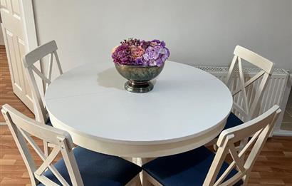 AYNALIÇEŞME CADDE ÜZERİNDE 2+1 EŞYALI KİRALIK DAİRE