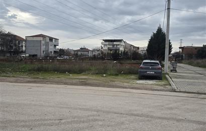 CENTURY 21 BAL GAYRİMENKUL'DEN DEMİRYOLU ÜST GEÇİDİ YANI, PETROL OFİSİ KARŞISI BACANAKLAR MOBİLYA YAKININDA KİRALIK ARSA