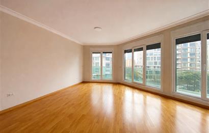 Selamiçeşme'de İşyeri Kullanımına Uygun 95 m2 3+1 Kiralık Daire