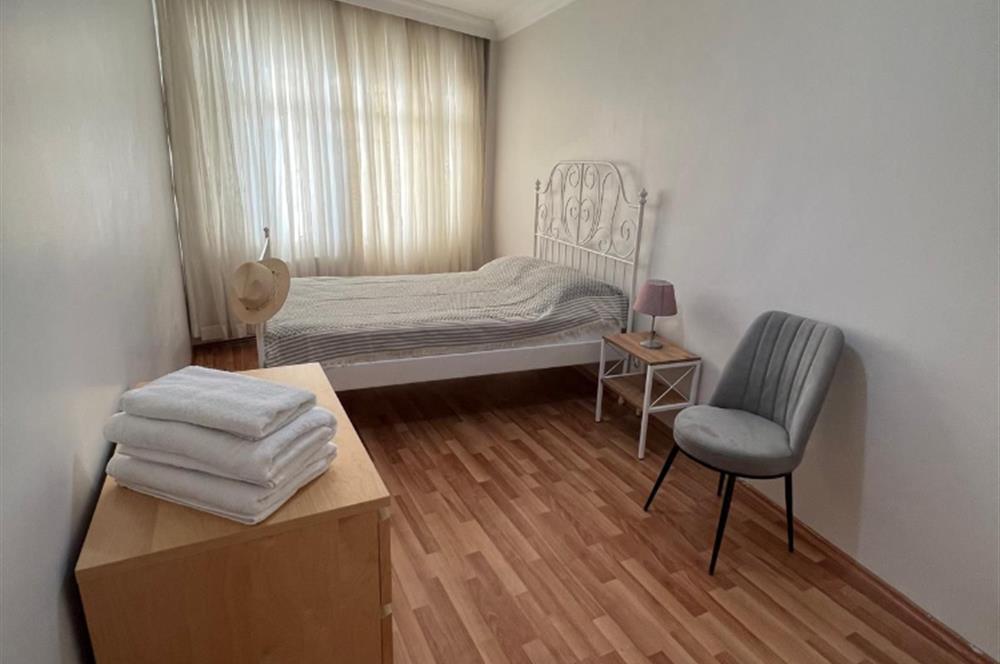 AYNALIÇEŞME CADDE ÜZERİNDE 2+1 EŞYALI KİRALIK DAİRE