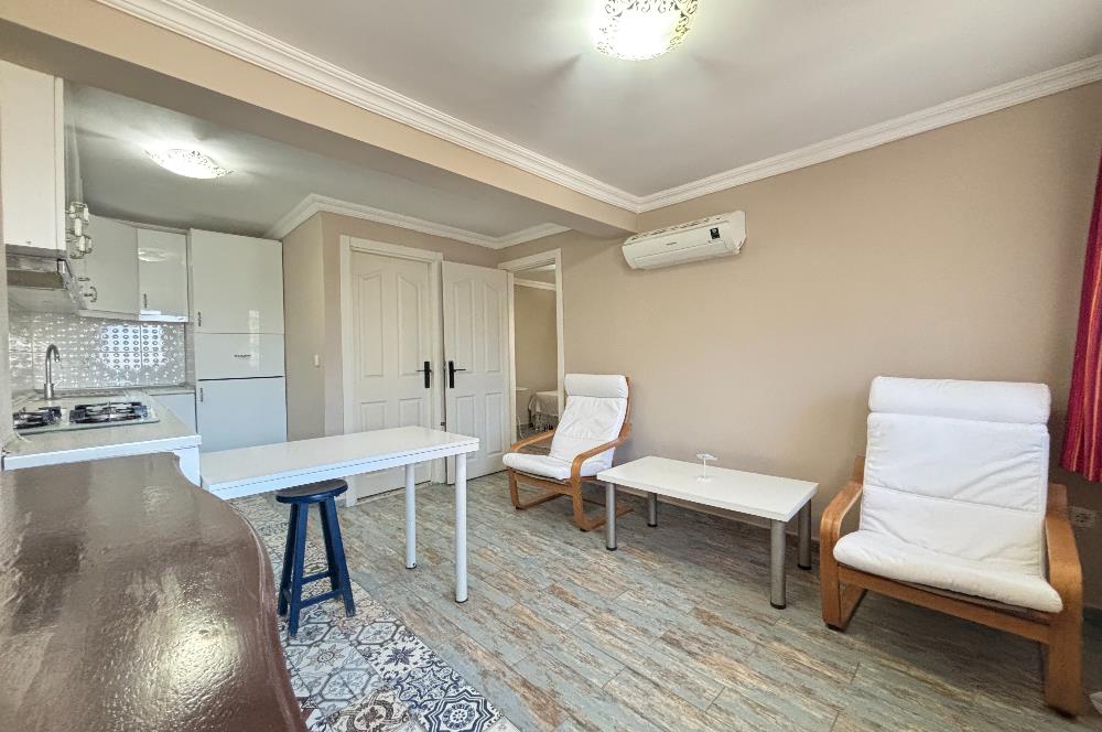 Eskiçeşme'de, Marina'ya Yürüme Mesafesi Kiralık 1+1 Eşyalı Daire