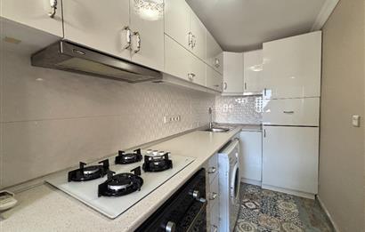 Eskiçeşme'de, Marina'ya Yürüme Mesafesi Kiralık 1+1 Eşyalı Daire