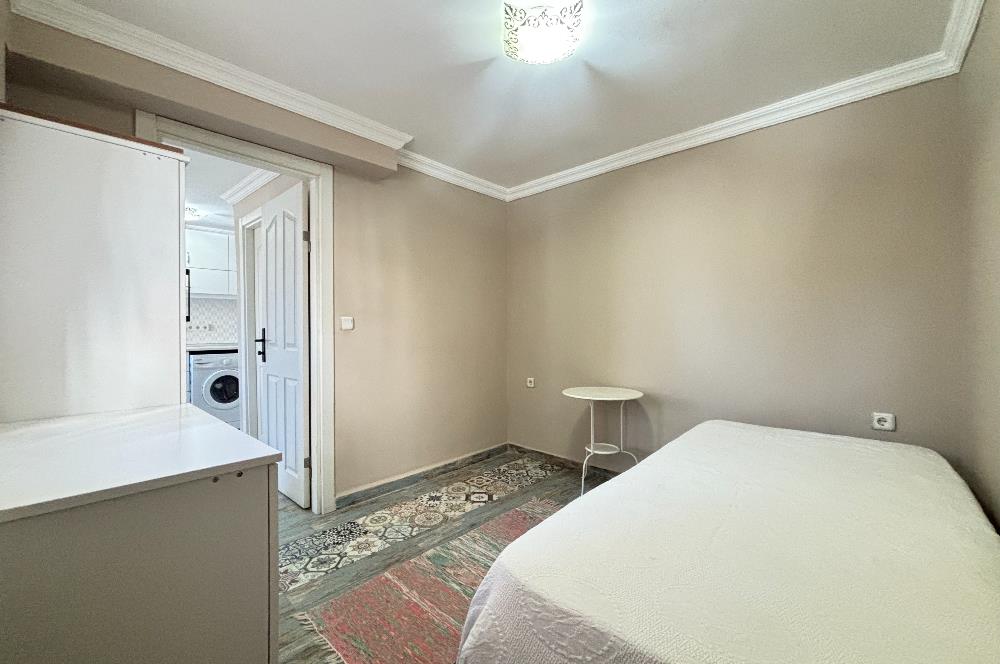 Eskiçeşme'de, Marina'ya Yürüme Mesafesi Kiralık 1+1 Eşyalı Daire