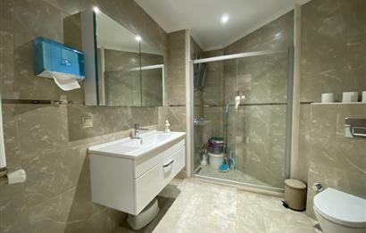 Selamiçeşme'de İşyeri Kullanımına Uygun 95 m2 3+1 Kiralık Daire