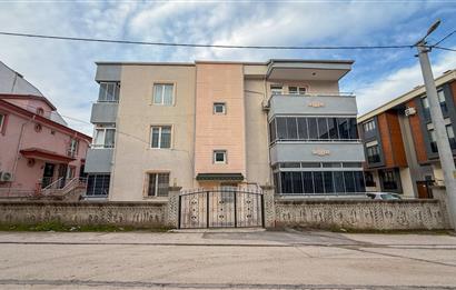 Maltepe Okullar Bölgesinde Köşe Konum Satılık 3+1 Daire 