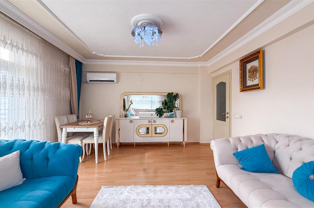 Maltepe Okullar Bölgesinde Köşe Konum Satılık 3+1 Daire 