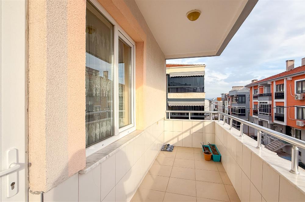 Maltepe Okullar Bölgesinde Köşe Konum Satılık 3+1 Daire 