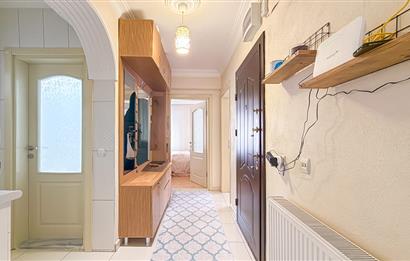 Maltepe Okullar Bölgesinde Köşe Konum Satılık 3+1 Daire 