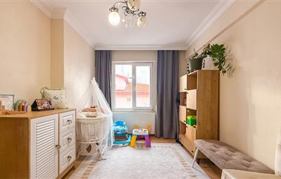 Maltepe Okullar Bölgesinde Köşe Konum Satılık 3+1 Daire 