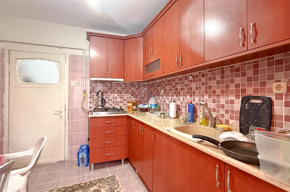 Necatibey Eğitim Fakültesine 200m Kat Mülkiyetli Bahçe  Kullanımlı 2+1 Satılık Daire