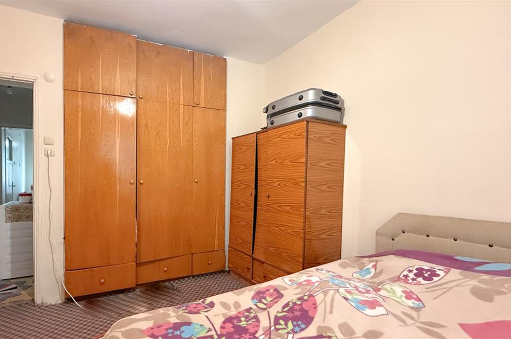 Necatibey Eğitim Fakültesine 200m Kat Mülkiyetli Bahçe  Kullanımlı 2+1 Satılık Daire