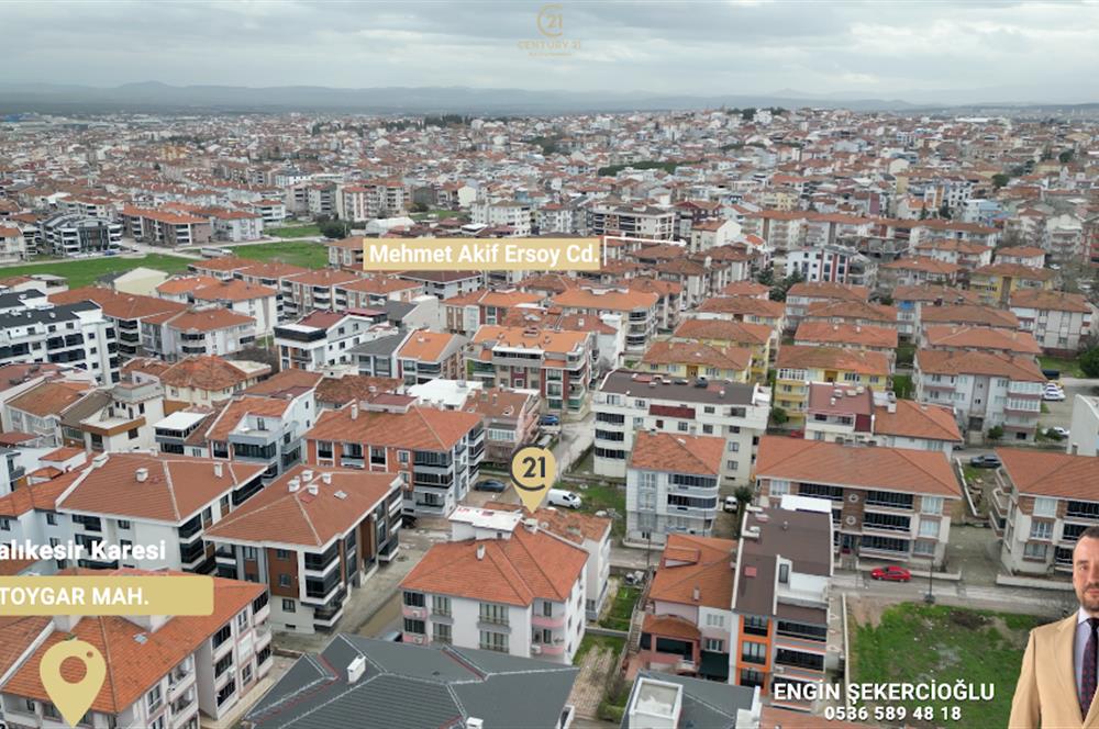 Maltepe Okullar Bölgesinde Köşe Konum Satılık 3+1 Daire 