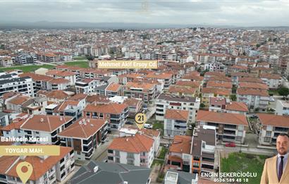 Maltepe Okullar Bölgesinde Köşe Konum Satılık 3+1 Daire 