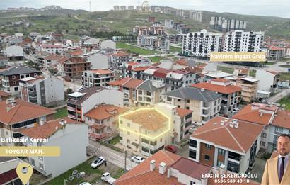 Maltepe Okullar Bölgesinde Köşe Konum Satılık 3+1 Daire 