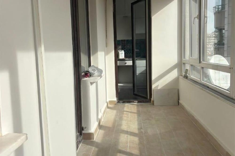 ENGİN SİTESİ'NDE YENİLENMİŞ DENİZ MANZARALI DUBLEKS DAİRE