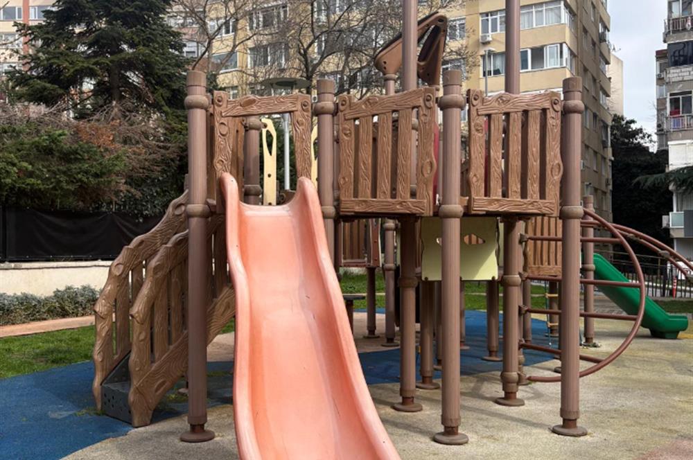 ENGİN SİTESİ'NDE YENİLENMİŞ DENİZ MANZARALI DUBLEKS DAİRE