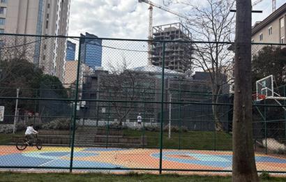 ENGİN SİTESİ'NDE YENİLENMİŞ DENİZ MANZARALI DUBLEKS DAİRE