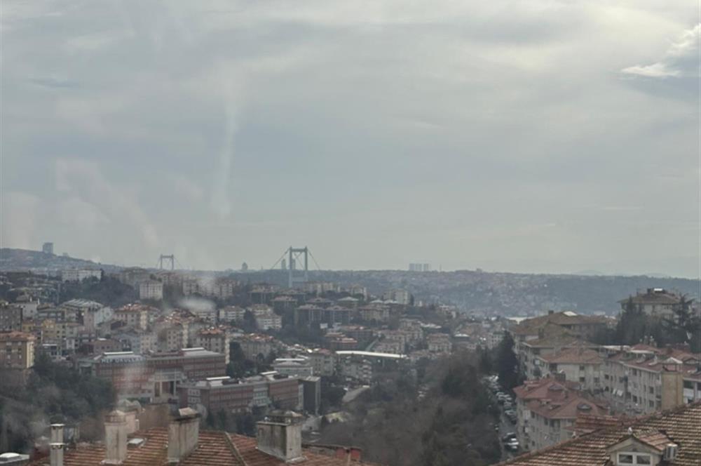 ENGİN SİTESİ'NDE YENİLENMİŞ DENİZ MANZARALI DUBLEKS DAİRE